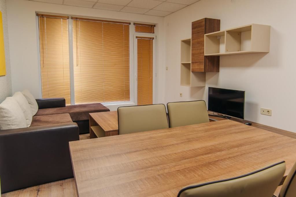 Апарт-отели Pansion Storgozia Плевен-51