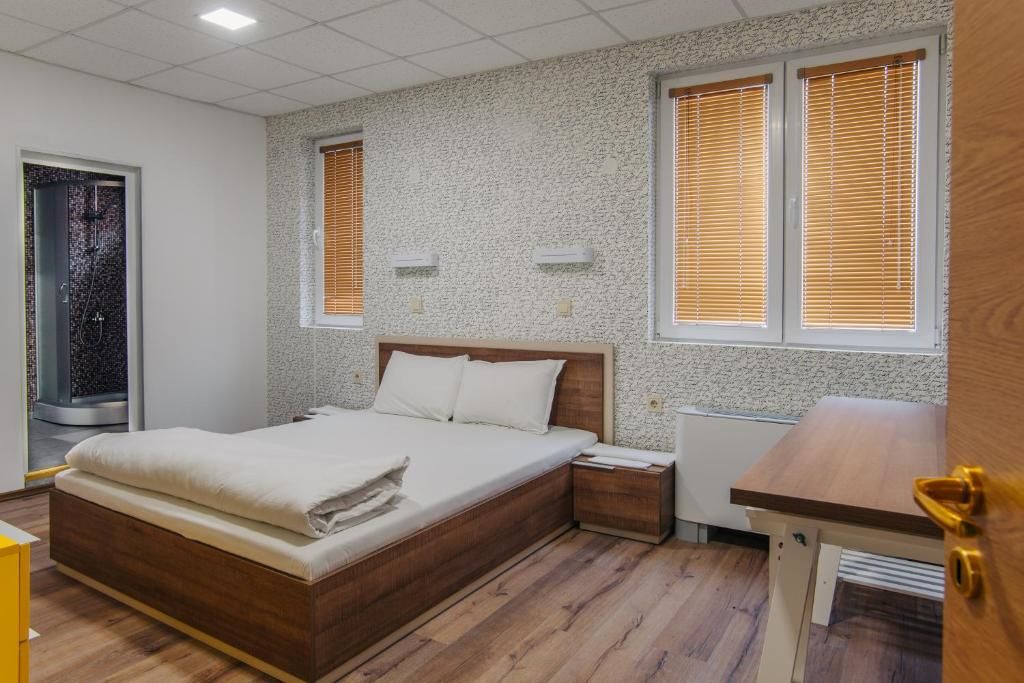 Апарт-отели Pansion Storgozia Плевен-53